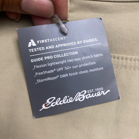 Eddie Bauer Guide Pro Collection Straight Leg Khaki mid Rise Pants Women 10 - Picture 6 of 7